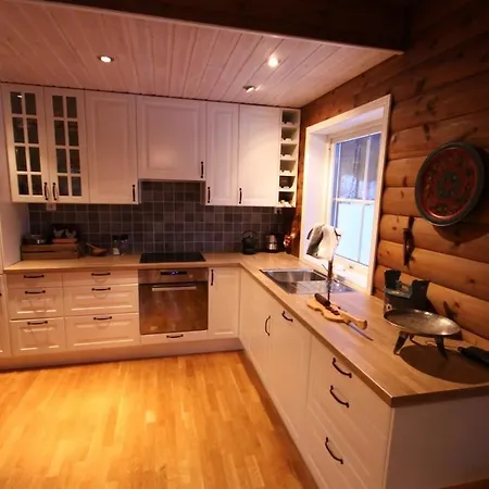 Дом отдыха Spacious Wood 50 Min From Bergen